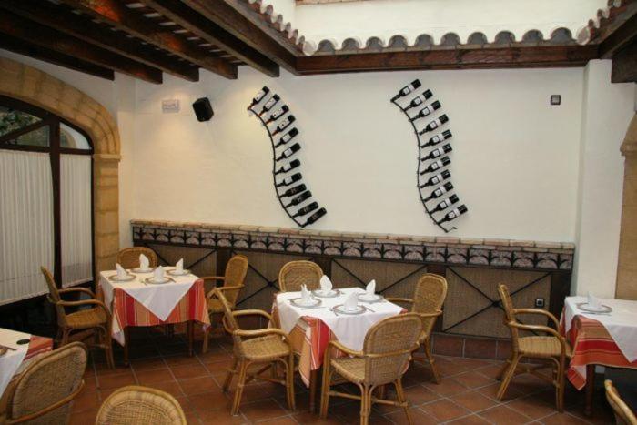 Hostal Torre De Guzman Conil De La Frontera Exterior photo