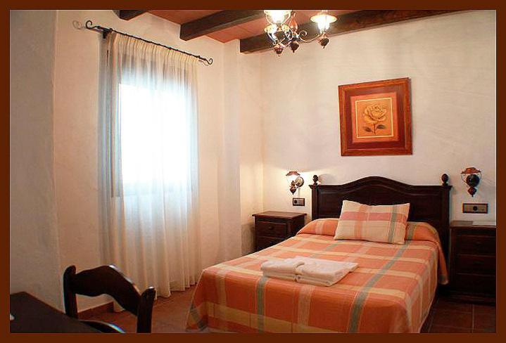 Hostal Torre De Guzman Conil De La Frontera Exterior photo