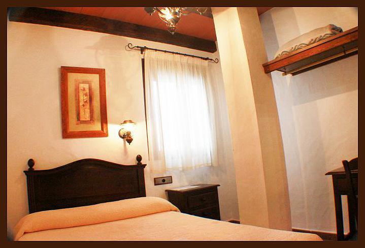 Hostal Torre De Guzman Conil De La Frontera Exterior photo